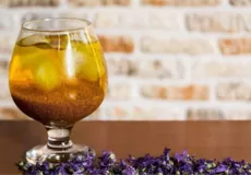 شربت زعفران: نوشیدنی سنتی ایرانی با خواص بی‌نظیر